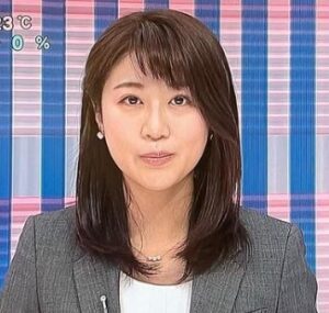 佐藤あゆみNHKアナの身長、異動、結婚、出身、学歴などプロフィールまとめ！可愛い髪形比較と縦筋？の画像動画もあります