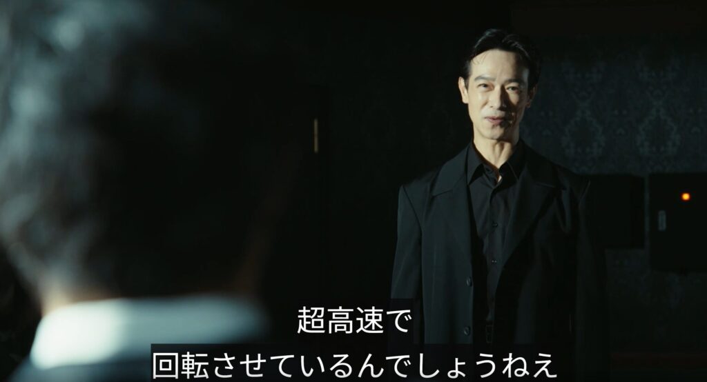 野崎に対しリュウは「IQ123の頭脳を超高速で回転させている」と言うワンシーン