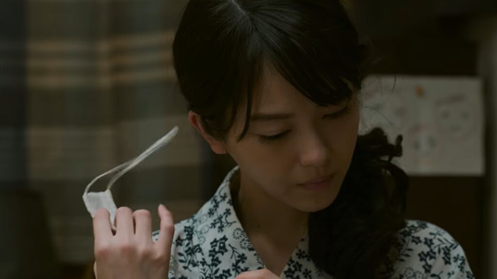 「私はもう長くはないんだと思います」という典子(浜辺美波さん):映画『ゴジラ-0.0』のワンシーン