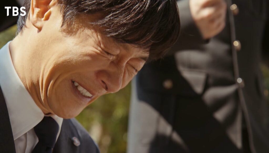 『VIVANT』第19話の予告で、乃木憂助が大粒の涙を流す場面